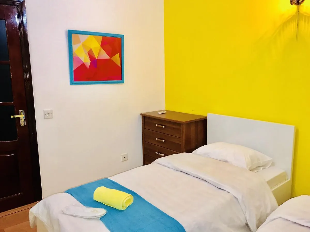 Check-In Hostel Baku 0*,  Azerbaijan